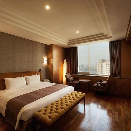 Seoul Riviera Hotel (Adults Only) Екстериор снимка