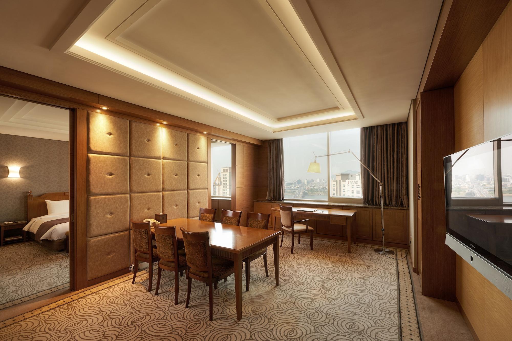 Seoul Riviera Hotel (Adults Only) Екстериор снимка