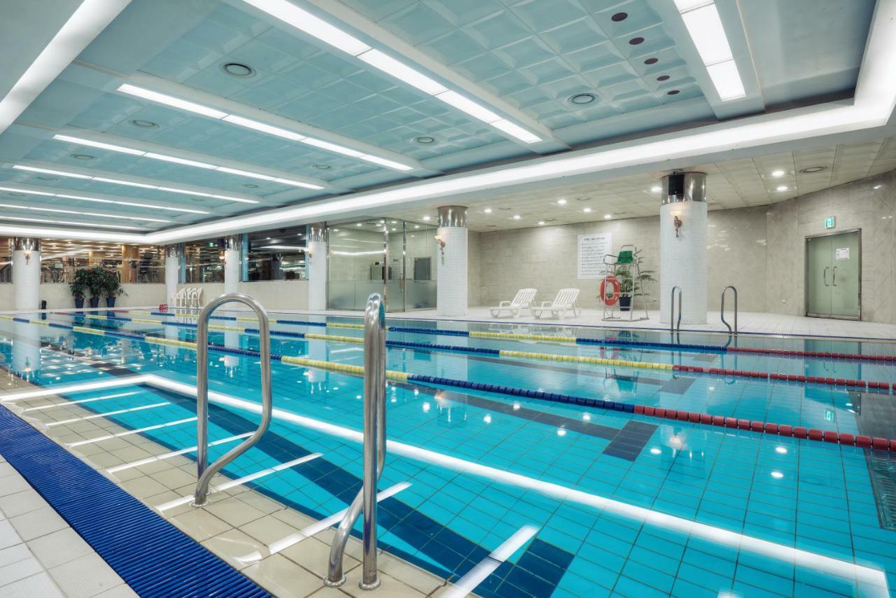Seoul Riviera Hotel (Adults Only) Екстериор снимка