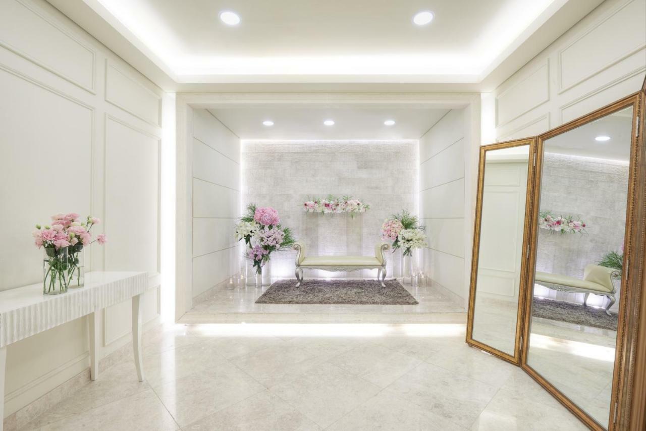 Seoul Riviera Hotel (Adults Only) Екстериор снимка